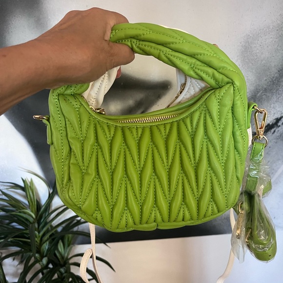 Urban Expressions Quilted Small handbag bright green - Picture 1 of 11